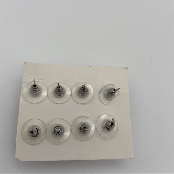 🍭6/$30 Rhinestone studded bauble earrings - Picture 4 of 4